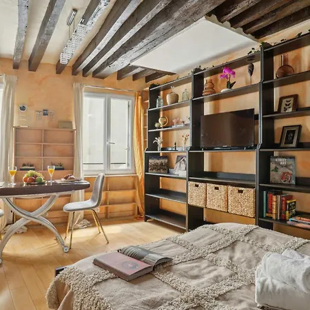 Bnbnova - Pompidou & Le Marais Appartement