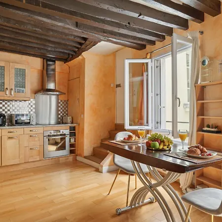 Bnbnova - Pompidou & Le Marais Parijs